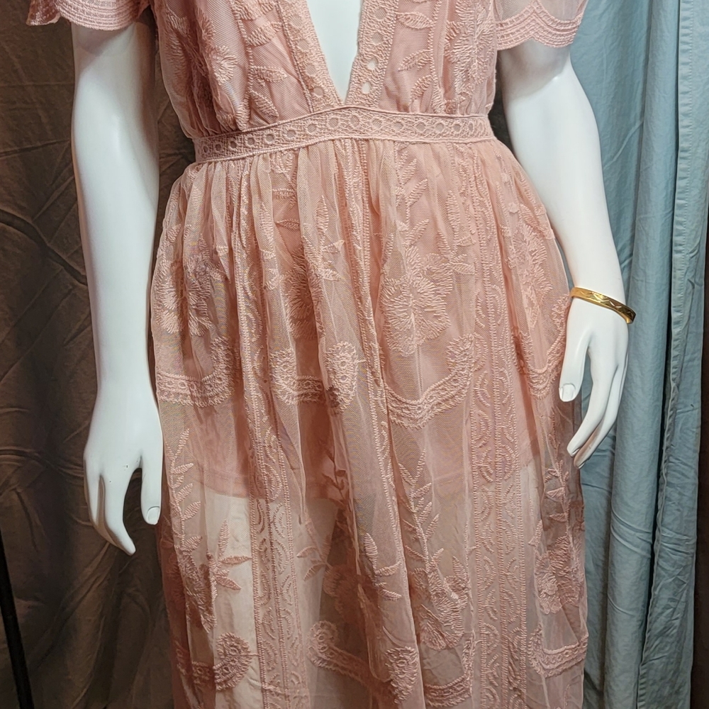 Honey Punch Blush Romper - Picture 2 of 14